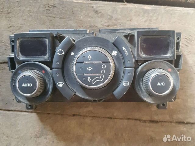 Блок управления климатом Peugeot 308