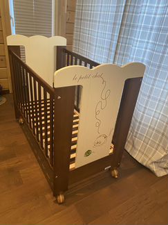 Продаю детскую кроватку Micuna