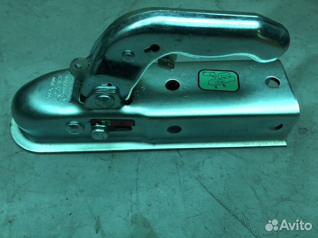 Сцепная головка, замковое устройство для прицепа