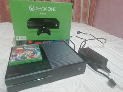 Xbox one 500гб + 1 игра