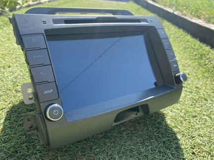 Автомобильная навигационная мультимедийная система