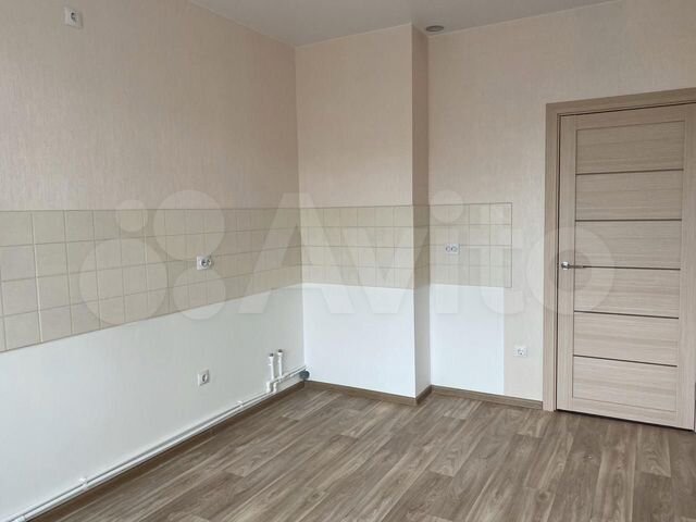 2-к. квартира, 60 м², 2/4 эт.