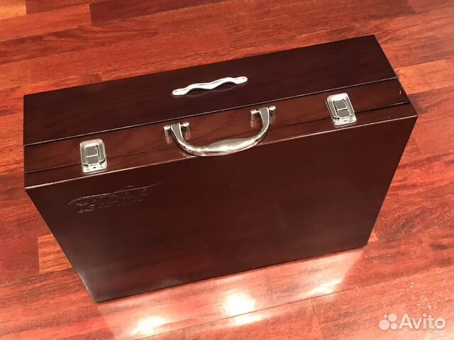 Деревянный чемодан из под столовых приборов