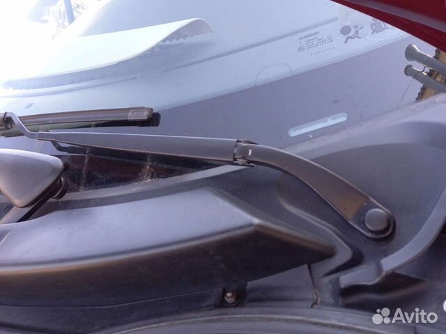 Рено сценик 2- левый поводок дворника