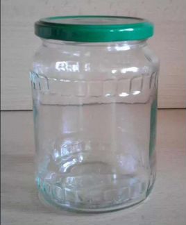 Банка 0,7 с винтовой крышкой