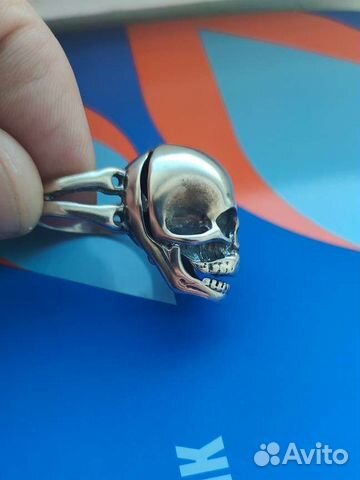 Кольцо серебряное череп