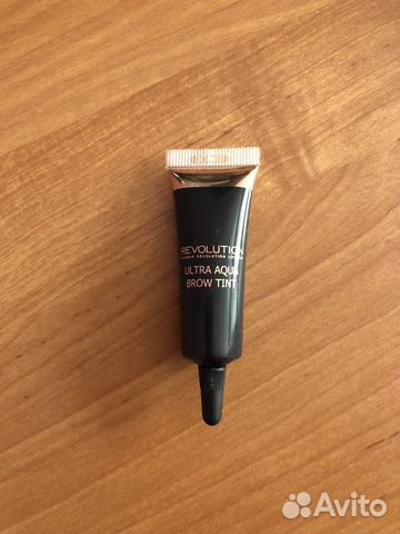 Revolution Makeup / Жидкий пигмент для бровей