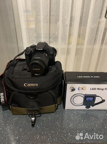 Canon EOS 1300 D