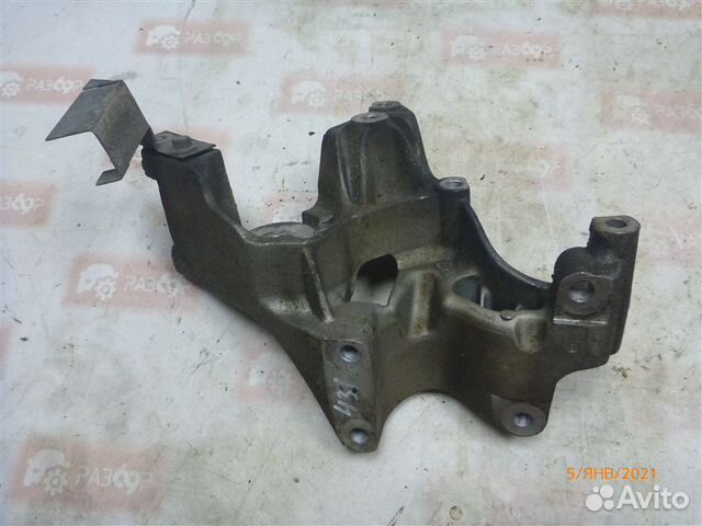 Кронштейн генератора Chery Fora A21 SQR484F 2008