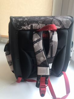 Рюкзак школьный McNeill