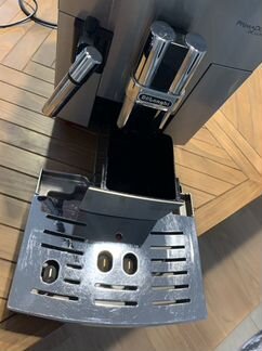 Кофемашина DeLonghi PrimaDonnaS De Luxe