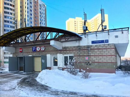 Машиноместо, 12 м²