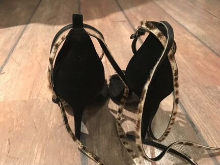 Новые женские босоножки Италия