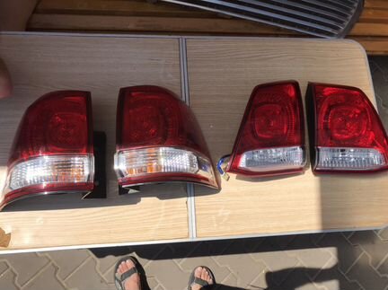 Фонари задние ленд крузер 200
