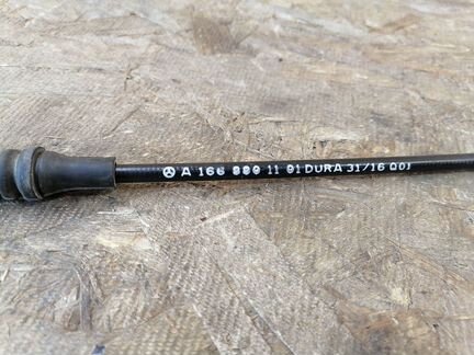 Трос капота Mercedes