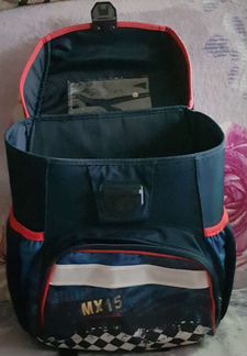 Рюкзак школьный