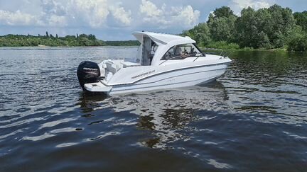 Продаю катер Beneteau Antares 7