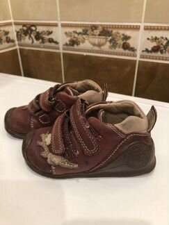 Кроссовки biomecanics 21 размер