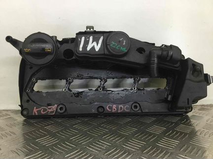 Клапанная крышка Volkswagen Passat B6 2009г