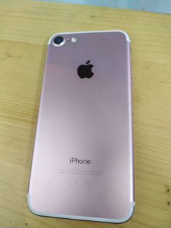 Телефон iPhone 7 128gb