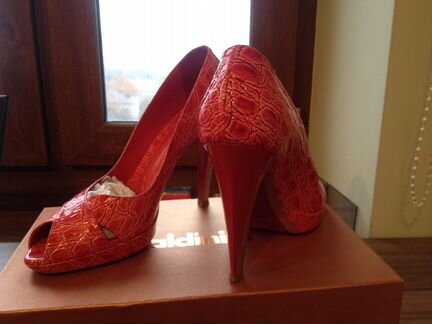 Туфли Baldinini оригинал 39 размер