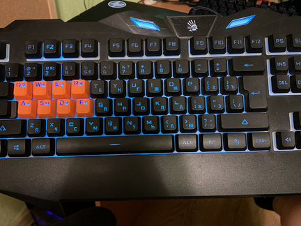 Игровая клавиатура A4 tech bloody 8 lk gaming b328