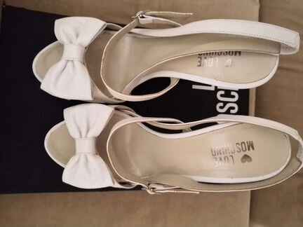 Босоножки Moschino (Италия)