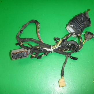 Проводка левой передней двери Шкода Октавия тур