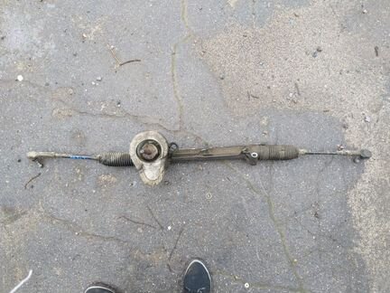 Рулевая рейка на Форд Мондео 3