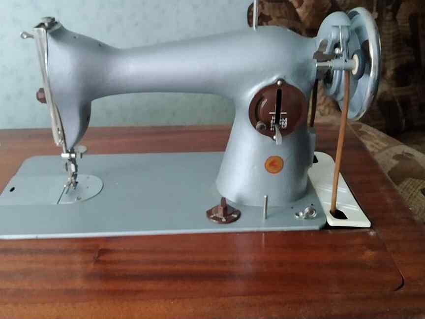 Швейная машинка подольск 2м. Футляр для швейной машинки Подольск 2м.