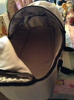 Переноска для младенца и Пакеты вещей все по 5000