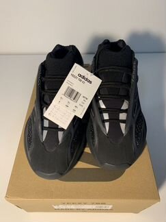 Yeezy 700 alvah