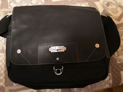 Сумка фирмы борт