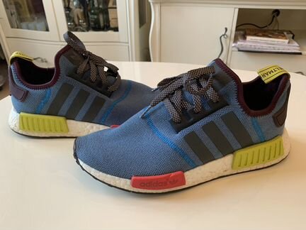 Продам кроссовки Adidas Nmd R1 Villa