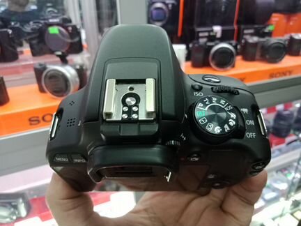 Canon EOS 100D Body пробег 4.692 кадра