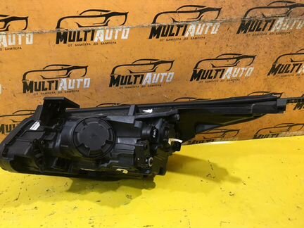 Фара передняя правая Kia Rio 4 2017-2020