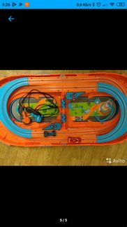 Hot wheels трек скоростной в чемоданчике