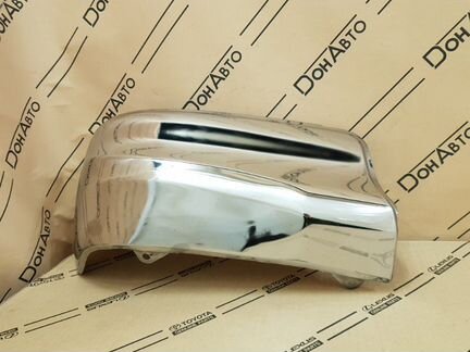 Накладка бампера задняя левая Toyota Hilux 8