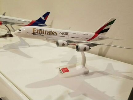 Коллекция масштабных самолетов