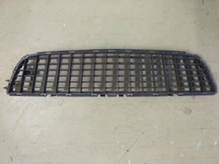 Решетки переднего бампера на Opel Vectra C (08г.)