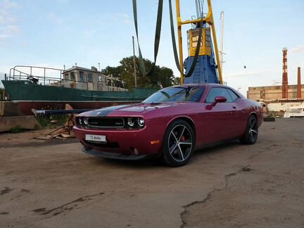 Dodge Challenger AT, 2010, 49 800 км