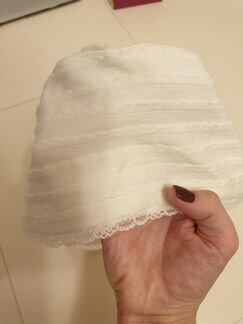 Шапочки на девочку 3-6 месяцев