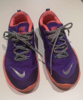 Кроссовки Nike