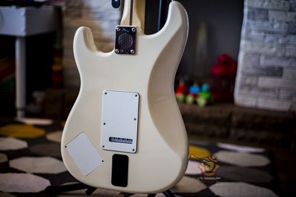 Fender Ed OBrien Stratocaster электрогитара
