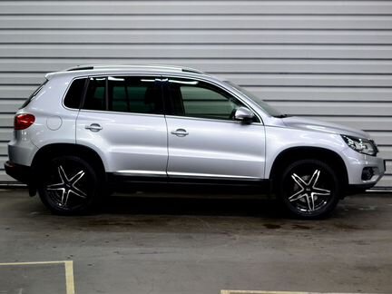 Volkswagen Tiguan 2.0 AT, 2013, 61 928 км