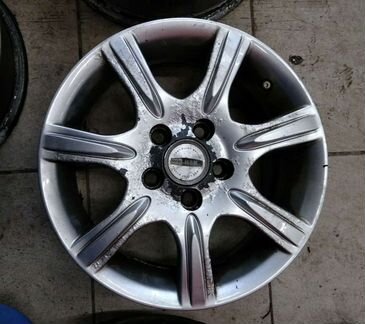 Диски литые бу 5.5J*R14 PCD 140*5 DIA 57.1 ET 40