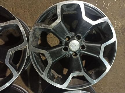 Диски бу литые R17 I на Subaru