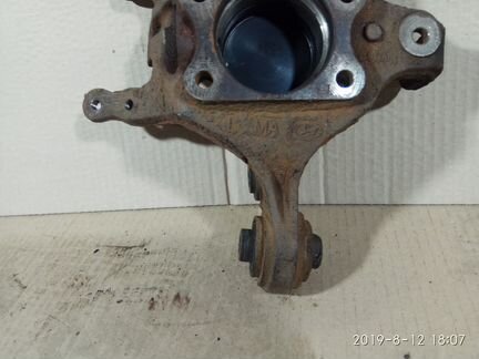 Кулак задний левый Kia Ceed 1 ED 2006- 2012