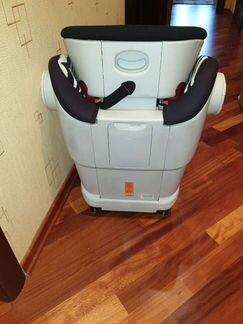 Автокресло Britax Romer Kidfix Zebra Изофикс Зебра
