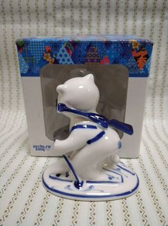 Статуэтка медведь биатлонист фарфор Гжель Сочи 201